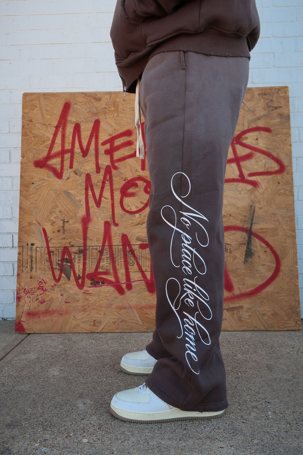 NO PLACE LIKE HOME SWEATS VINTAGE GREY